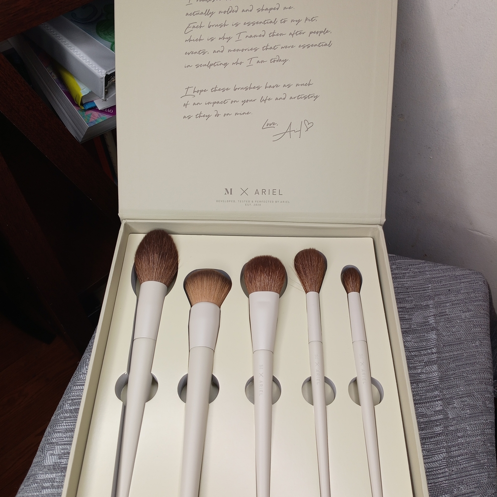 MorpheXAriel 5pc signature Face Set-Nwt